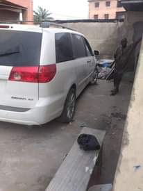 A picture of Toyota Sienna