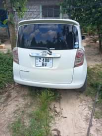 A picture of Toyota ractis