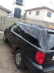 A picture of Honda pilot 05
