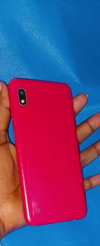 A picture of Samsung a10