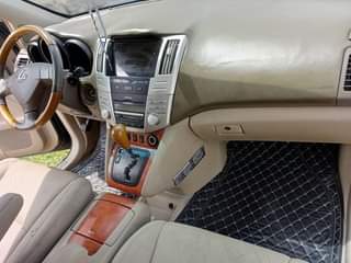 A picture of RX330 nothing to fix location Owerri engine 100 ac gear
