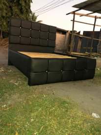 A picture of Bedsofa mpya kwa 160000 tuuu wahi namba 0757044140 nicheki WhatsApp