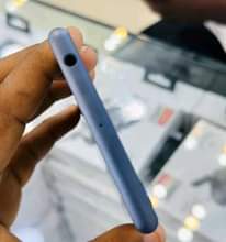 A picture of Sony Xz1 gb 64 ram 4 haina kipengele nicheck tuyajenge