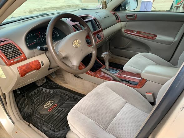 A picture of REGISTERED TOYOTA CAMRY 2004