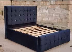 A picture of NJOO NIKUUZIE BEDSOFA KALII KWA BEI NAFUU TU KUANZIA 180K