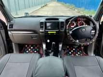 A picture of TOYOTA PRADO DIAMOND