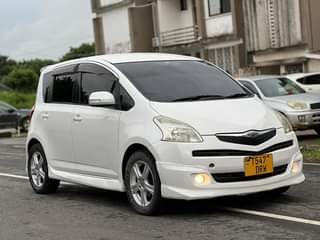 A picture of Toyota Ractis price 11.8M