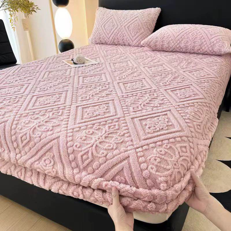 A picture of Fleece Mattress protector