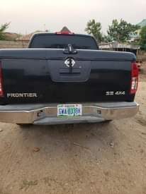 A picture of Nissan frontier 2005 model
