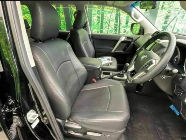 A picture of 2014 TOYOTA land cruiser prado TX