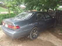 A picture of 1999 Toyota Camry Light