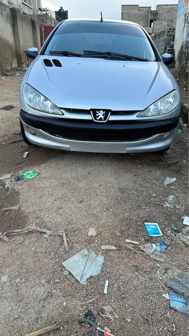A picture of Sari Sari Clean 206 Manual