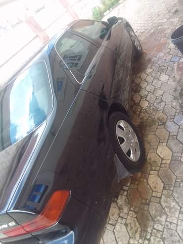 A picture of Carefully used Toyota Camry Pencil Light Untampered engine and gear