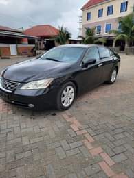 A picture of 2009 ES350 toks standard 9 1m Location Lagos state Call