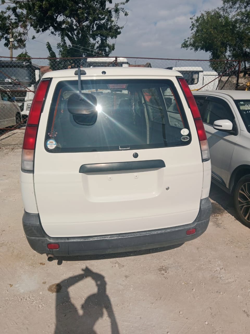 A picture of Toyota Town Hiace Van