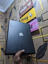 A picture of Apple 2007