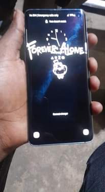 A picture of Nauza cm samsung s10 nauza 220k 0622285063