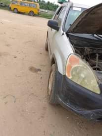 A picture of Honda CR V 2004 model