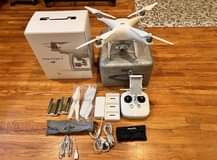 A picture of DJI Phantom 4 drone for sale