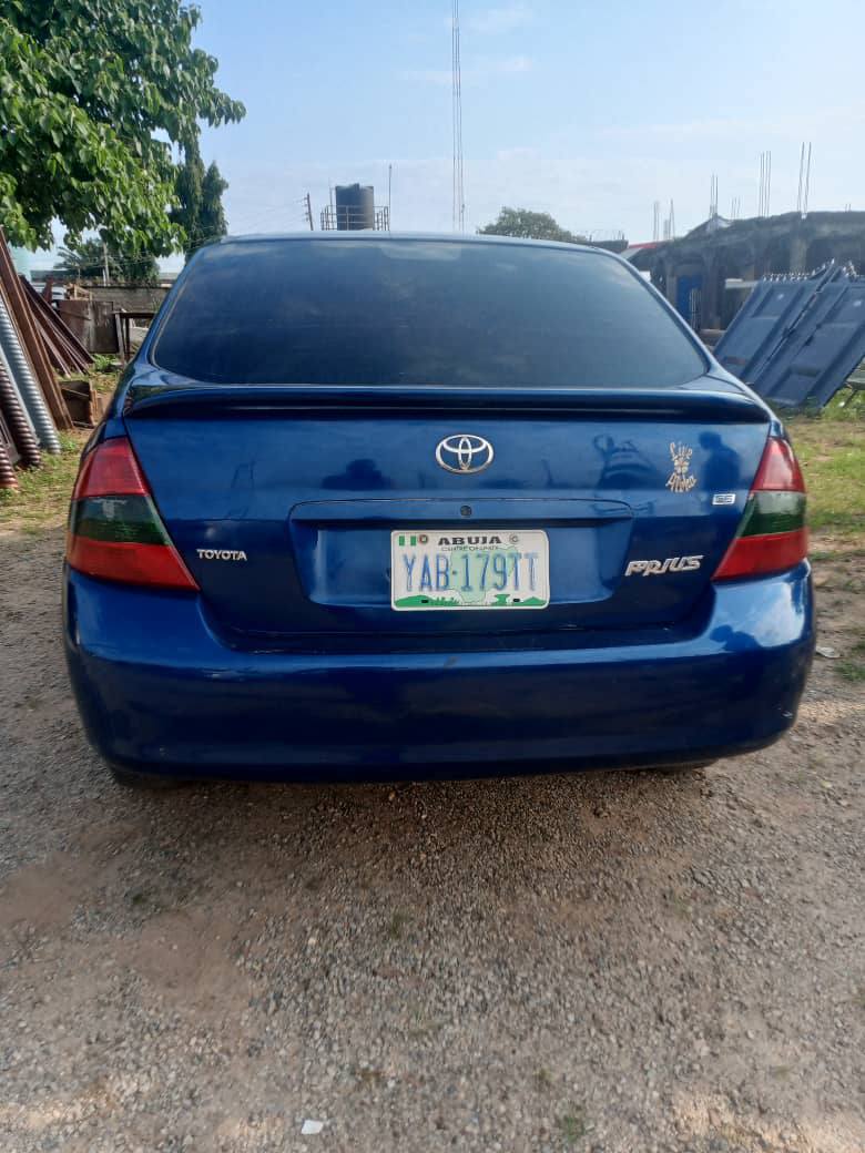 A picture of Toyota Prius Untampered Engine And Gear the ac need attention