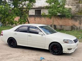 A picture of TOYOTA GRAND MARK 2