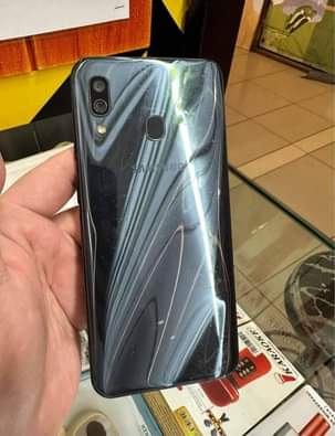 samsung a30s