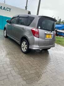 A picture of Toyota Ractiz