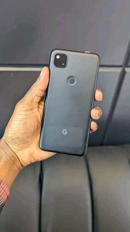 A picture of Pixel 4a