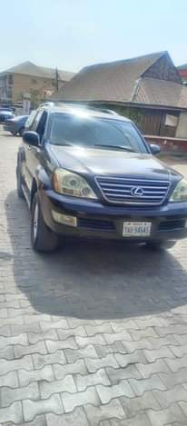 A picture of Lexus GX 470 buy and drive nothing to fix Price