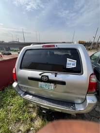 A picture of Toyota 4 runner