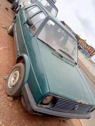 A picture of Volkswagen golf 2 automatic transmission untouched engine and gear location