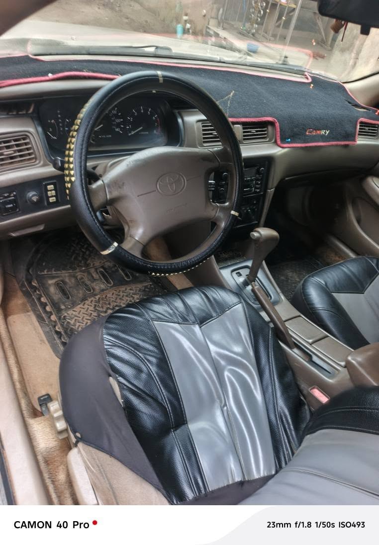 A picture of Toyota pencil camry