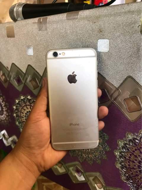 A picture of Iphone 6 GB 16