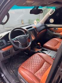 A picture of Toyota Prado 2022