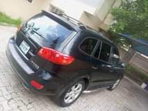 A picture of Neatly Used Hyundai Santafe For Sale