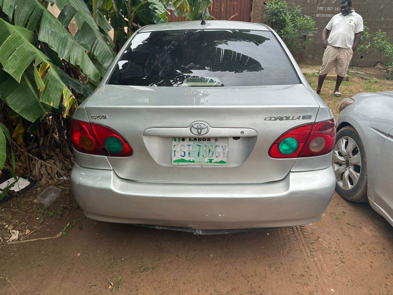 A picture of Toyota Corolla 2004