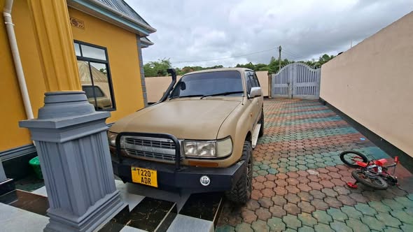 A picture of TOYOTA LAND CRUISER GX FOR SALE