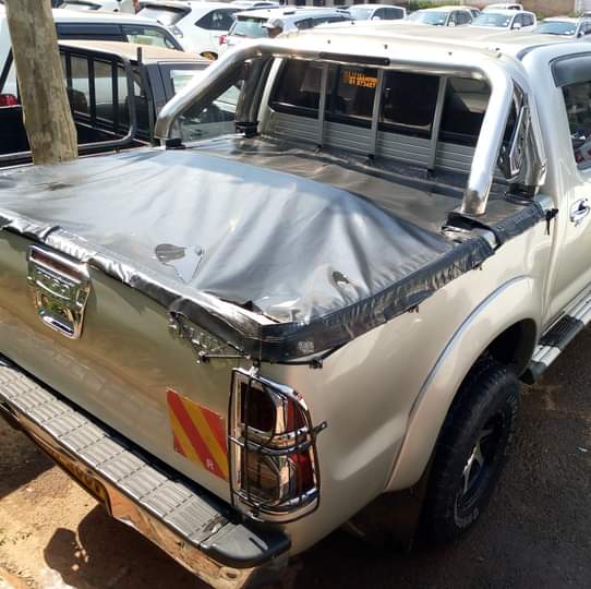 A picture of TOYOTA HILUX