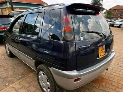A picture of Raum for sale call or WhatsApp me on 0756168658