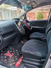 A picture of TOYOTA RACTIS