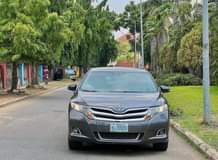 A picture of SUPER CLEAN 2015 TOYOTA VENZA FOR SALE