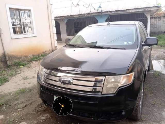 A picture of Ford