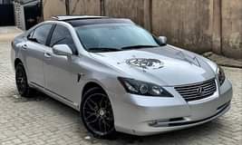 A picture of KINZZYAUTO S 08109018982 5 700 000 Refer and earn