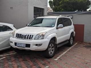 A picture of TOYOTA LANDCRUISER PRADO 120 GOOD NEW FOR SELL 48M REGISTRATION
