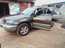 A picture of Buy and drive location pH contact 08133628861 price 1 850k