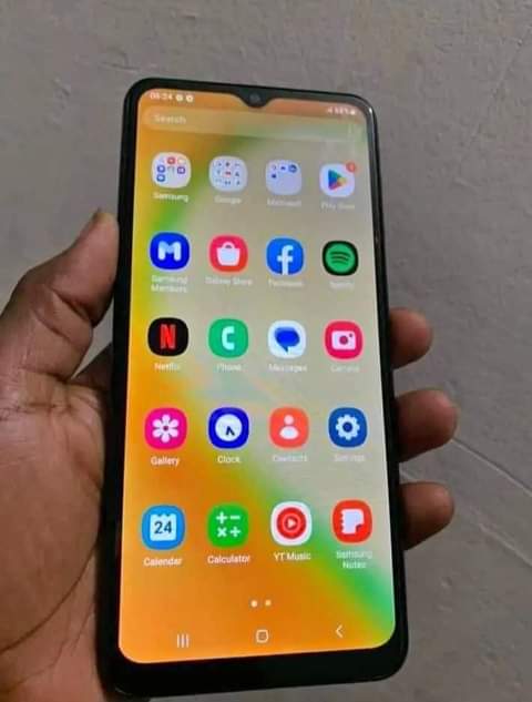 A picture of Samsung galaxy A04s