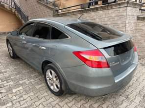 A picture of This is massive clean Honda crosstour 2010 model full option