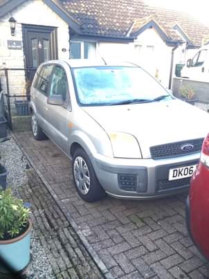 cars under 2000