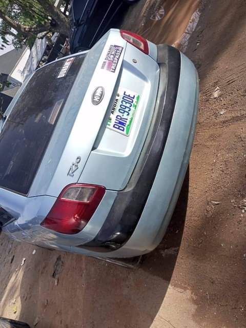 A picture of Kia 00