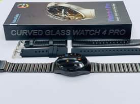 A picture of smartwatch RW32and 34